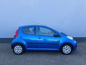Peugeot 107 thumbnail 5