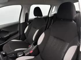 Peugeot 2008 thumbnail 7