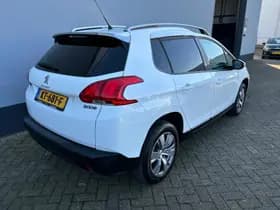 Peugeot 2008 thumbnail 6