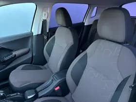 Peugeot 2008 thumbnail 7