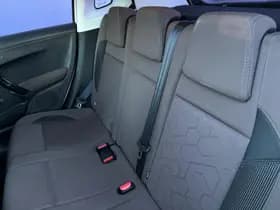 Peugeot 2008 thumbnail 8