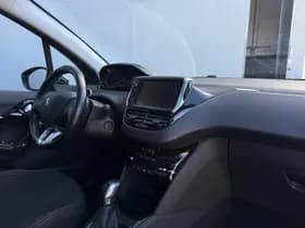 Peugeot 208 thumbnail 12