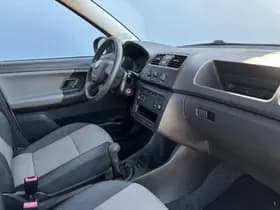 Škoda Fabia thumbnail 10