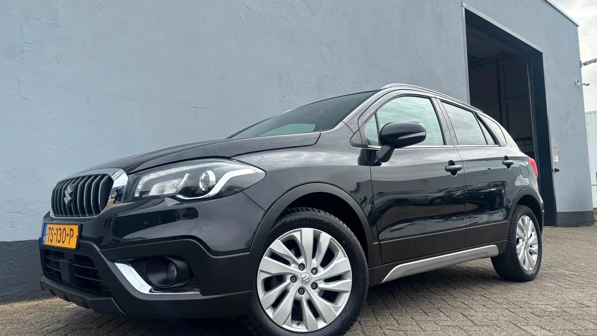 Suzuki S-Cross — foto 1