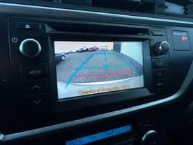 Toyota Auris thumbnail 12