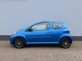 Toyota Aygo thumbnail 2