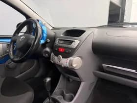 Toyota Aygo thumbnail 10
