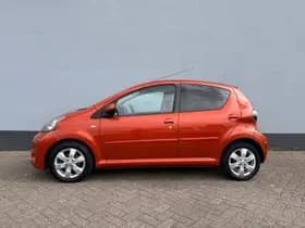 Toyota Aygo thumbnail 2
