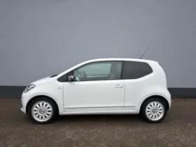 Volkswagen Up! thumbnail 3