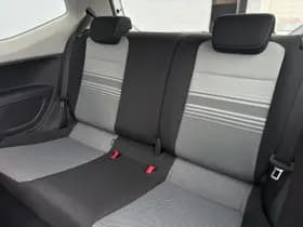 Volkswagen Up! thumbnail 9