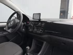 Volkswagen Up! thumbnail 10