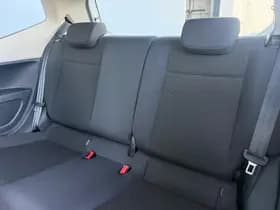 Volkswagen Up! thumbnail 8