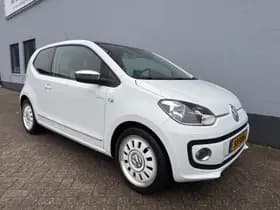 Volkswagen Up! thumbnail 4