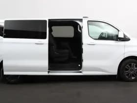 Ford Transit Custom 340 L2H1 Limited 65 kWh 8 persoons thumbnail 18