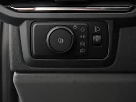 Ford Transit Custom 340 L2H1 Limited 65 kWh 8 persoons thumbnail 24