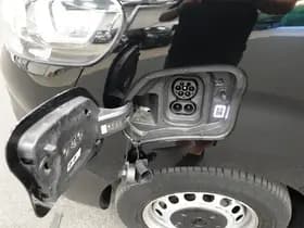 Opel Vivaro-e Combi L3H1 75 kWh thumbnail 4