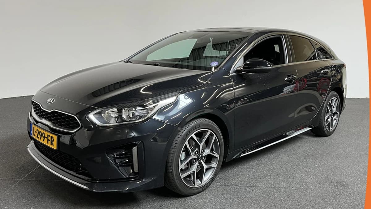 Kia ProCeed 1.5 T-GDi MHEV GT-Line Edition — foto 1