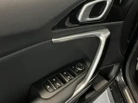 Kia ProCeed 1.5 T-GDi MHEV GT-Line Edition thumbnail 18