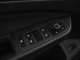 Volkswagen Golf Variant 1.5 eTSI 150pk DSG Style thumbnail 17