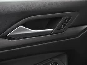 Volkswagen Golf Variant 1.5 eTSI 150pk DSG Style thumbnail 18