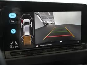 Volkswagen Golf Variant 1.5 eTSI 150pk DSG Style thumbnail 3