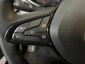 Renault Clio 1.0 TCe Life thumbnail 13