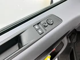 Opel Vivaro-e Combi L3H1 75 kWh thumbnail 28