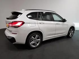 BMW X1 sDrive18i Automaat M-Sport Executive thumbnail 5