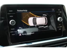 Volkswagen T-Roc 1.5 TSI 150pk DSG Style thumbnail 18