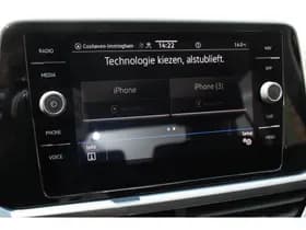 Volkswagen T-Roc 1.5 TSI 150pk DSG Style thumbnail 19