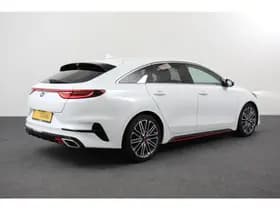 Kia ProCeed 1.6 T-GDI 204pk DCT GT thumbnail 5