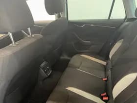 Škoda Kamiq 1.0 TSI 110pk DSG Style thumbnail 11