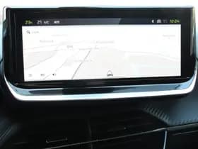 Peugeot 2008 1.2 PureTech 130 GT thumbnail 23