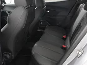 Peugeot 2008 1.2 PureTech 130 GT thumbnail 10
