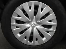 Mazda 2 thumbnail 26