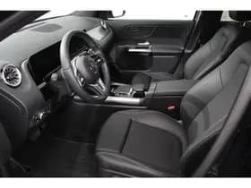 Mercedes-Benz GLA 200 163pk DCT Automaat Progressive thumbnail 2