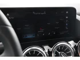 Mercedes-Benz GLA 200 163pk DCT Automaat Progressive thumbnail 16