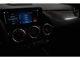 Mercedes-Benz GLA 200 163pk DCT Automaat Progressive thumbnail 19