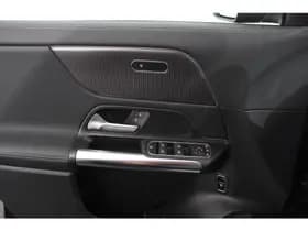 Mercedes-Benz GLA 200 163pk DCT Automaat Progressive thumbnail 22