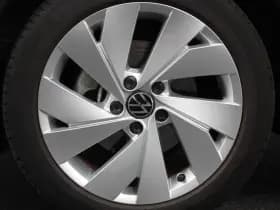 Volkswagen Golf Variant 1.5 eTSI 150pk DSG Style thumbnail 2