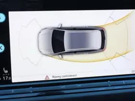 Volkswagen Golf Variant 1.5 eTSI 150pk DSG Style thumbnail 22