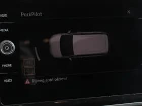 Volkswagen Touran 1.5 TSI 150pk DSG Comfortline 7p. thumbnail 17