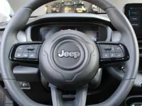 Jeep Avenger Longitude 54 kWh Automaat thumbnail 12