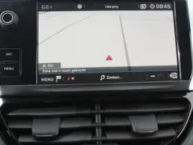 Peugeot 208 1.2 PureTech 110pk Automaat Allure thumbnail 32