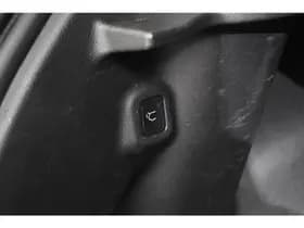 Jeep Compass 4xe 240 Plug-in Hybrid S thumbnail 27