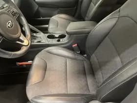 Kia Niro 1.6 GDi Hybrid DynamicLine thumbnail 14