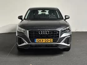 Audi Q2 35 TFSI S-Line Edition thumbnail 2