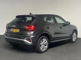Audi Q2 35 TFSI S-Line Edition thumbnail 5