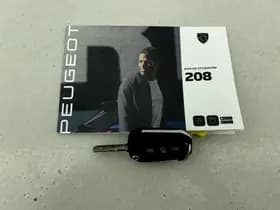Peugeot 208 1.2 Hybrid 100PK Automaat Allure thumbnail 26