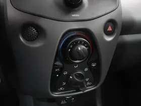 Peugeot 108 1.0 e-VTi Active thumbnail 16